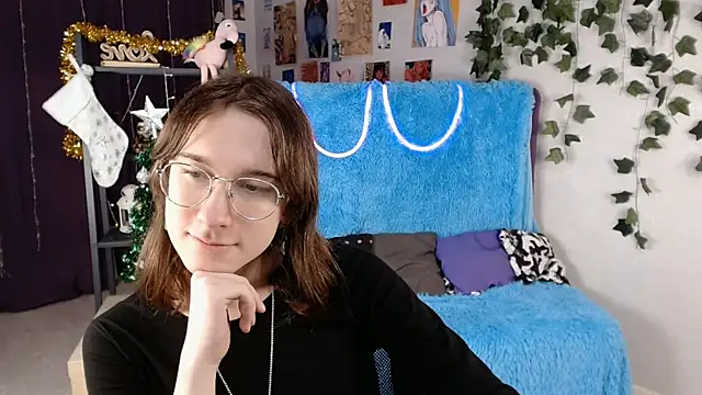 Hermione Reid online show from January 11, 4:16 am