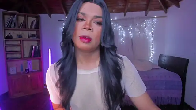 CuteRomi online show from March 20, 4:46 am