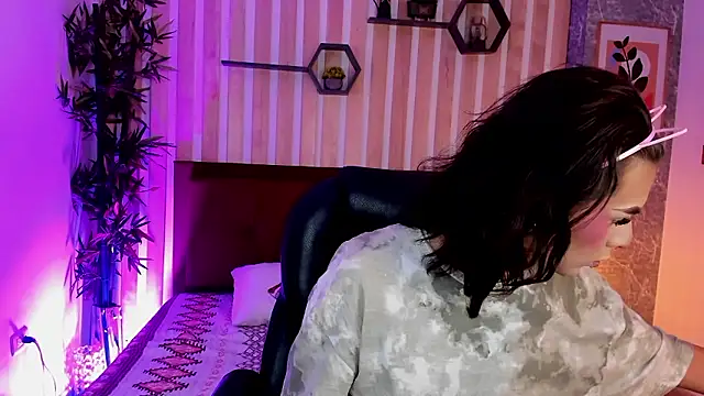 miah connor online show from January 8, 8:46 pm