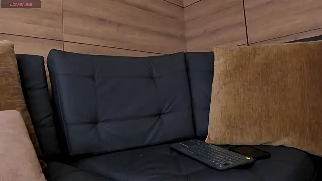 miah connor online show from March 18, 8:41 pm