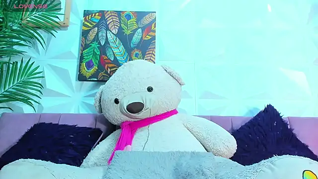 Briyit Doll online show from September 9, 4:11 am