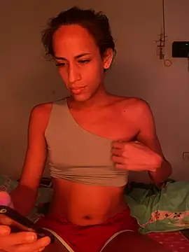 AlexaWarner online show from July 23, 6:28 pm