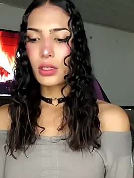 Lanna hott  online show from November 16, 9:03 pm