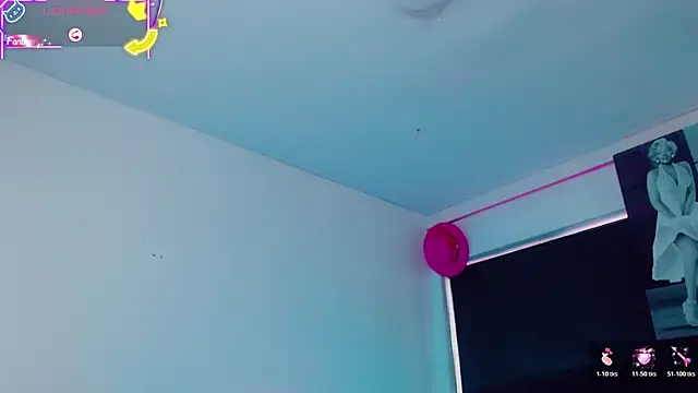 Kendall hornyy online show from May 6, 8:04 pm