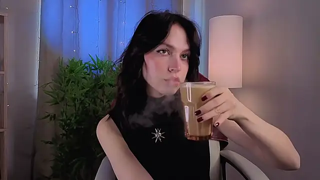 Niky  Jess online show from April 30, 6:19 am