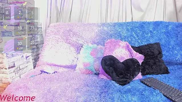 kitty queen10 online show from May 6, 9:43 pm