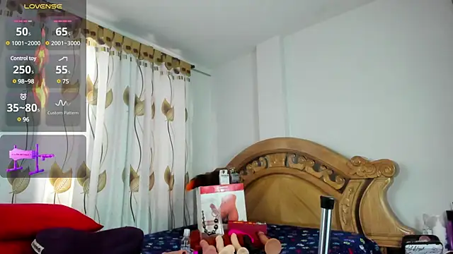 andrea hilton  online show from March 19, 7:06 pm