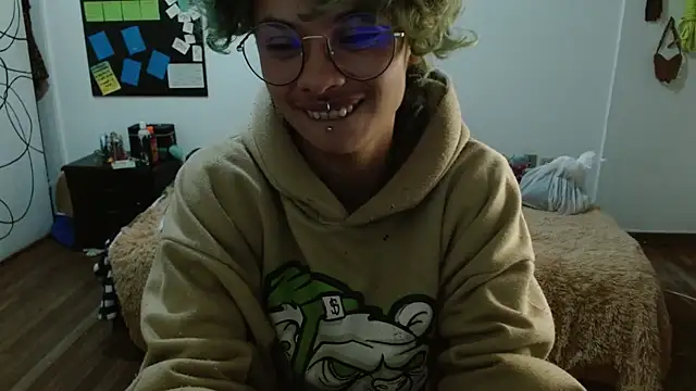 fenixmfx19 online show from January 31, 4:25 am