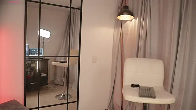 theaome online show from December 19, 1:00 am