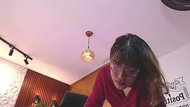 Christina prg online show from December 13, 2:49 pm