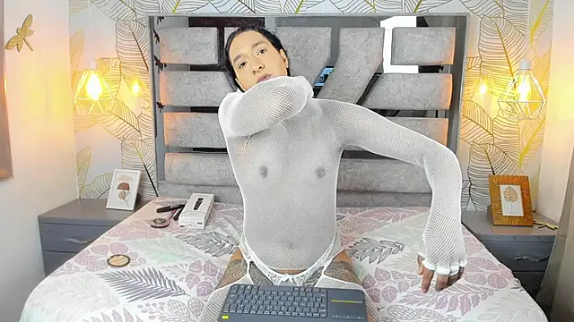 Alison Chan  online show from March 5, 3:06 pm