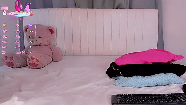 gatitavenecis online show from February 19, 10:38 pm