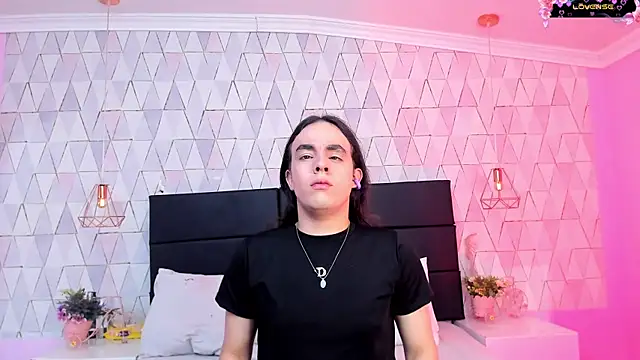 JustinePerry online show from June 20, 4:26 am