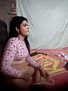 yovana13 online show from October 26, 12:12 pm