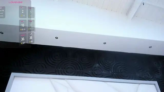 AbigailWilliams  online show from December 3, 12:09 pm