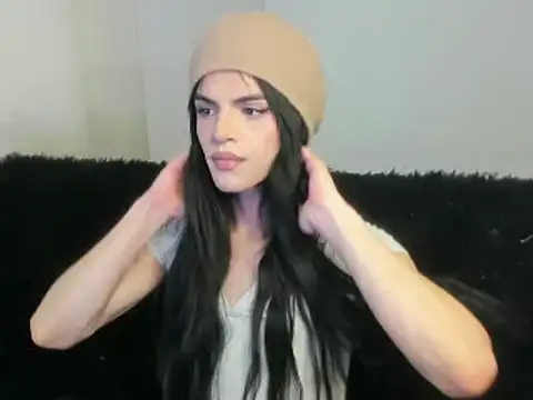 kerly monroe online show from December 20, 9:10 pm