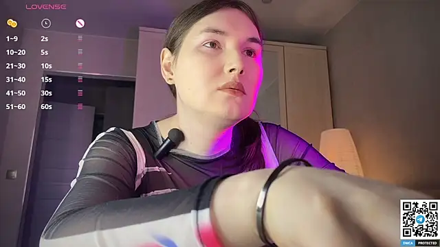 Maria Bowie online show from February 13, 7:26 am