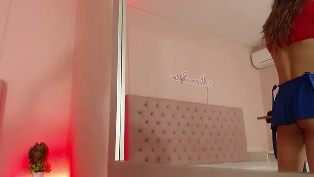 alice sofia online show from October 24, 1:38 pm