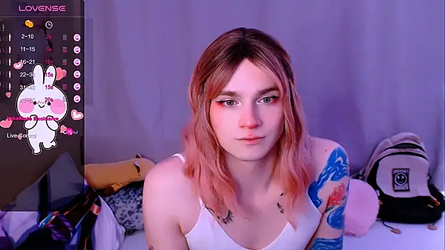 Alice Hells online show from February 18, 6:43 am