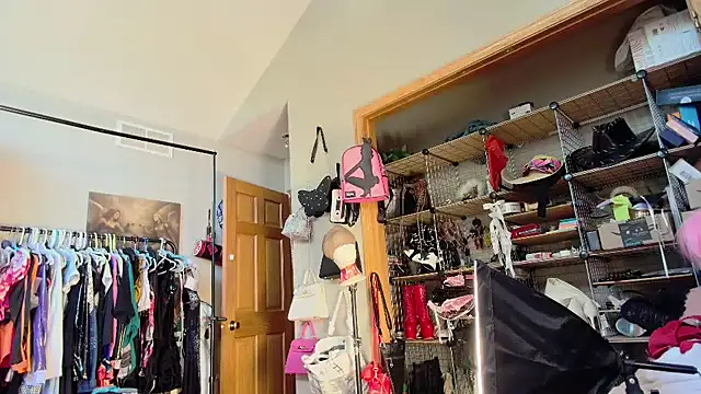 jessy0504 online show from July 21, 11:57 am