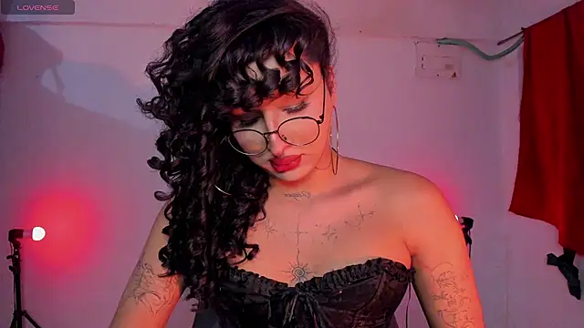 Heka Prudence online show from July 11, 3:55 am