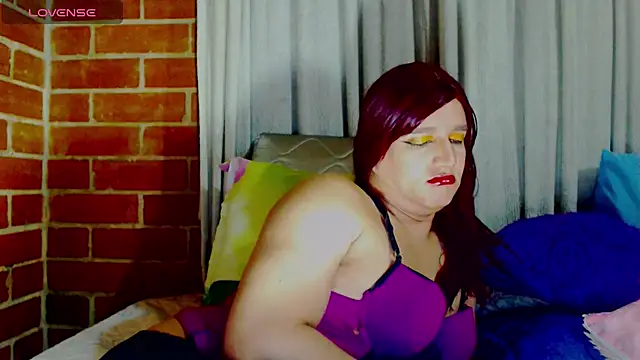 alexandrasexy32 online show from August 6, 11:23 pm