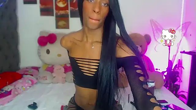 lucianadolll online show from February 11, 6:38 pm