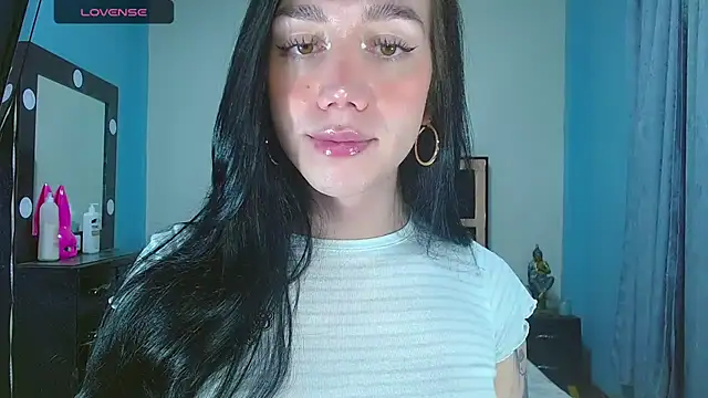 karla zambrano online show from April 12, 10:35 pm