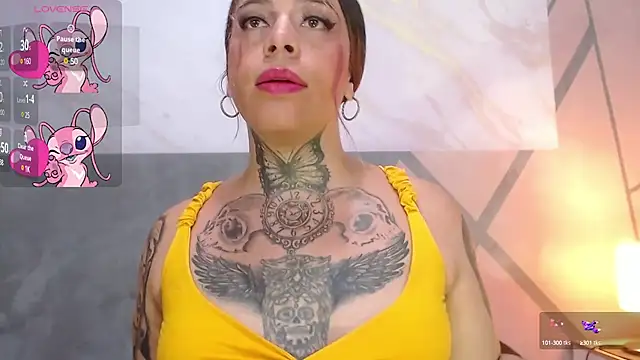 BriannaSweet  online show from March 11, 1:12 pm