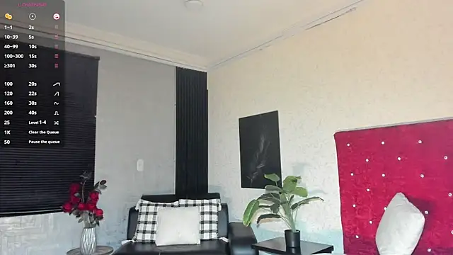 JhonyMiller  online show from June 11, 8:40 pm