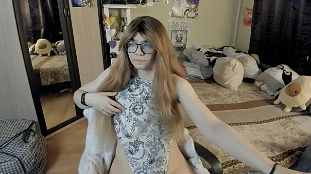 alexiamaleax online show from May 1, 11:20 pm