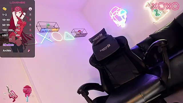 EVIL BIANCA online show from March 1, 7:04 pm