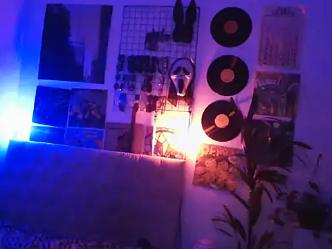 lollaxjf online show from June 25, 6:18 am