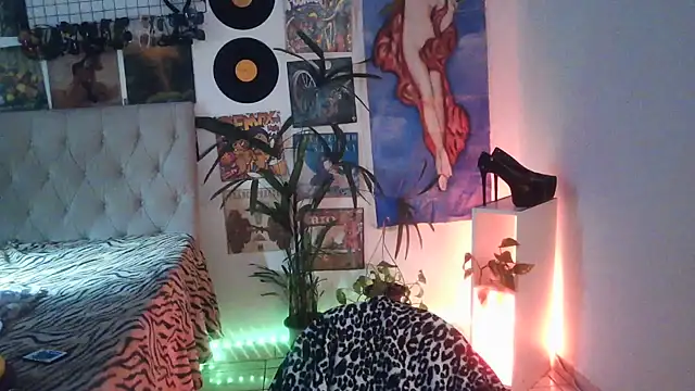 lollaxjf online show from July 12, 4:54 pm