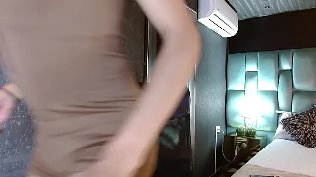 AliDiaz  online show from July 24, 6:16 pm