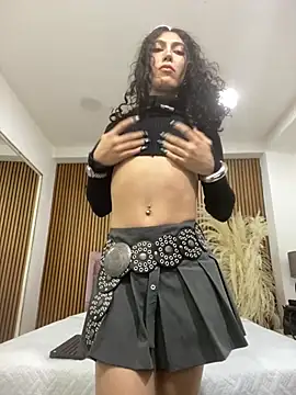 allicemackenzie online show from January 16, 12:09 am