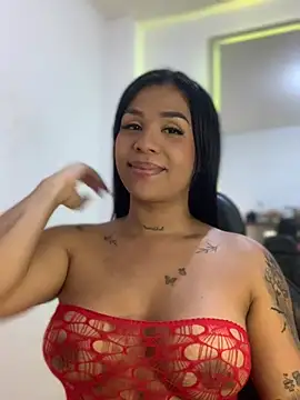 tinalove7 online show from May 6, 11:55 pm
