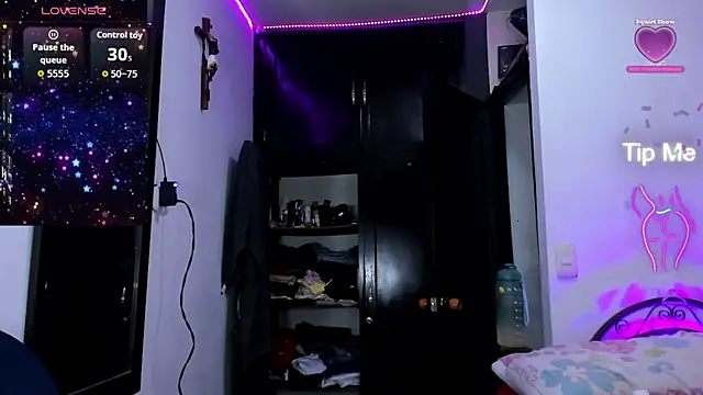 Dollcatalina online show from March 17, 1:42 am