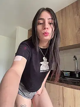 candycami19 online show from April 29, 4:56 pm