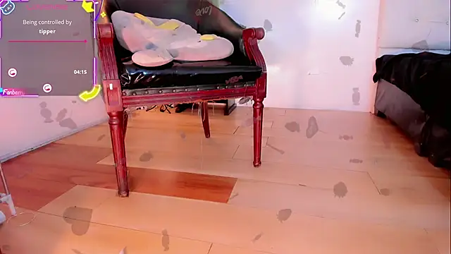 jymena xxx online show from June 25, 5:05 am