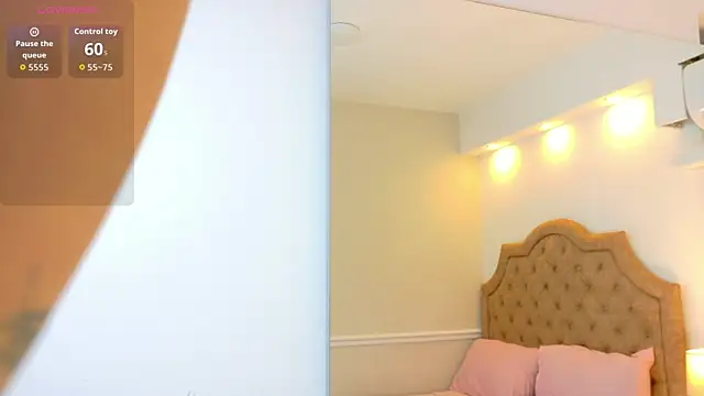 Mandyy1  online show from June 26, 2:43 pm