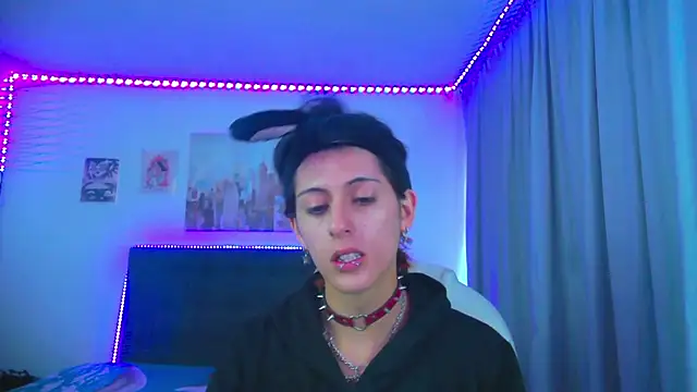 goth minerva online show from June 28, 1:37 pm