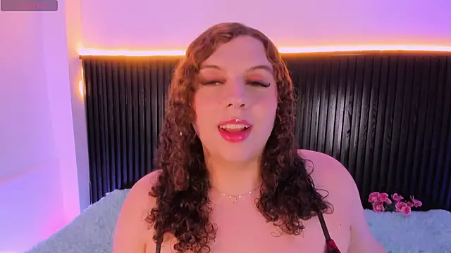 catleya noire online show from May 3, 11:42 pm