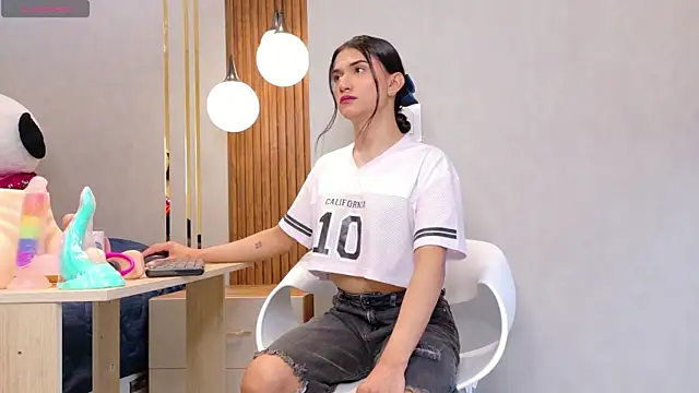 Sweet Mafe online show from March 7, 1:28 pm