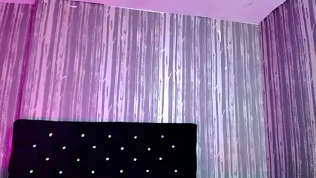 Alicee Moonn online show from February 18, 8:49 pm