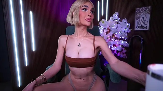 xxforyoureyesonlyxx online show from December 14, 2:06 am