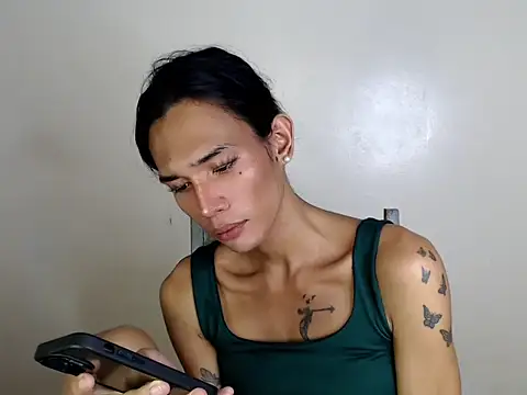 Snapshot of kate_69x chatting on October 21, 2:47 am kate 69x online show from October 21, 2:47 am