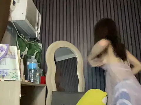 suck macy online show from October 26, 10:33 am