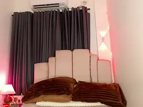 sexygoddess2999 online show from June 4, 5:05 pm