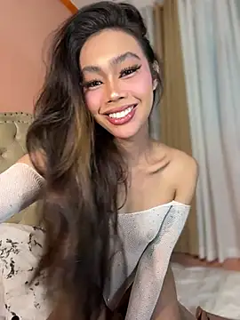 Innocent yanixx69 online show from August 9, 4:23 pm